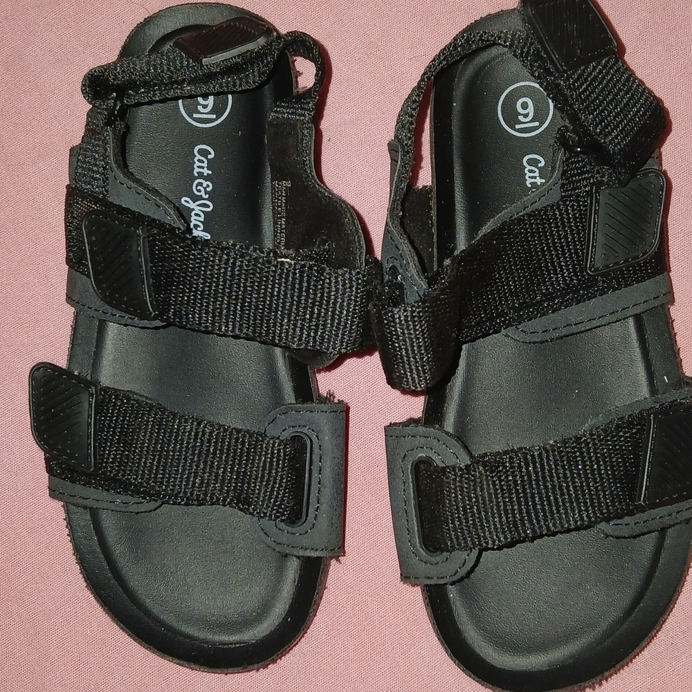 Cat & Jack Kids' Black Adjustable Strap Sandals